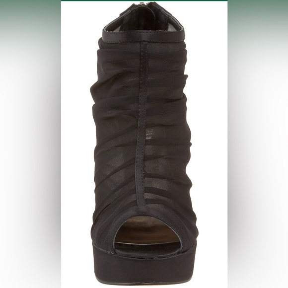 Chinese Laundry 'Hide and Seek' Black Chiffon Bootie 5”heel 8.5M Womens 6.5Men’s - Picture 12 of 15